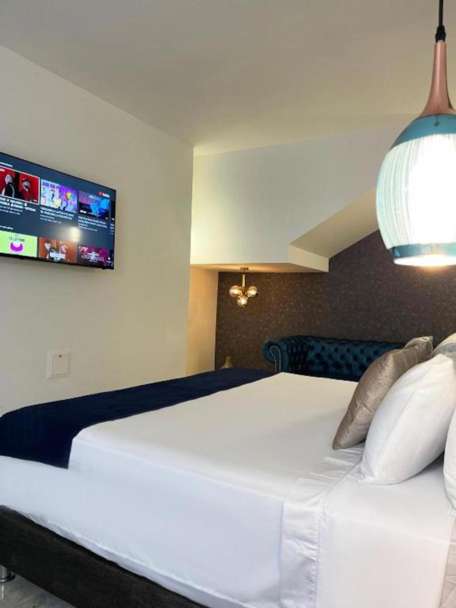 Hotel Lleras Μεντεγίν Εξωτερικό φωτογραφία