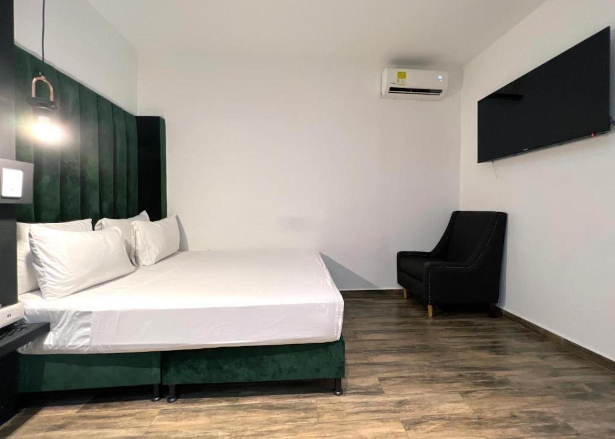 Hotel Lleras Μεντεγίν Εξωτερικό φωτογραφία